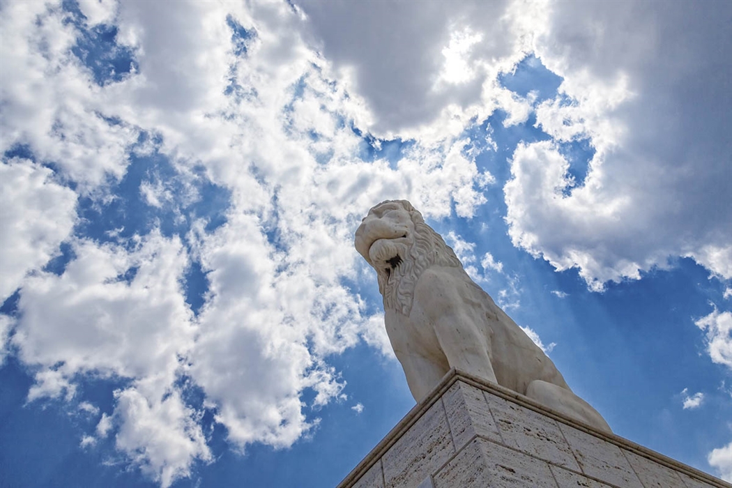 The Lion of Piraeus 03